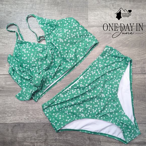 CharmLeaks Crop Tie High Waist Bikini Size XL - Picture 1 of 4